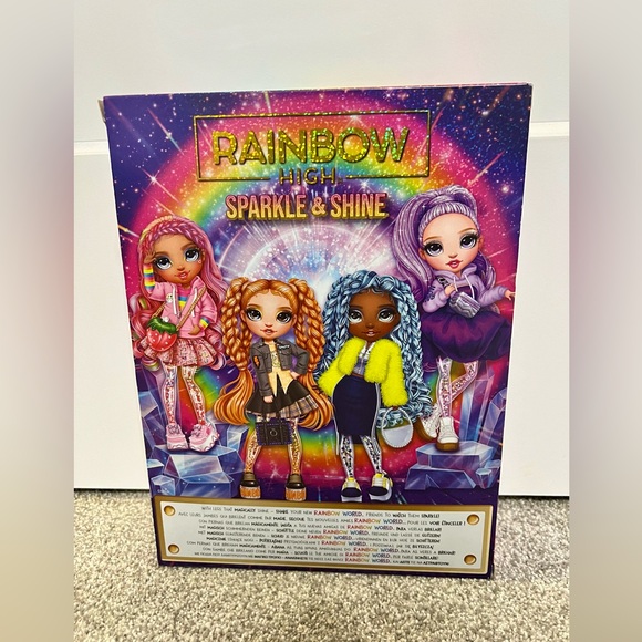 Rainbow High Sparkle and Shine Viola doll - Picture 2 of 3